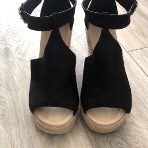 Cityclassified Size 8 wedge